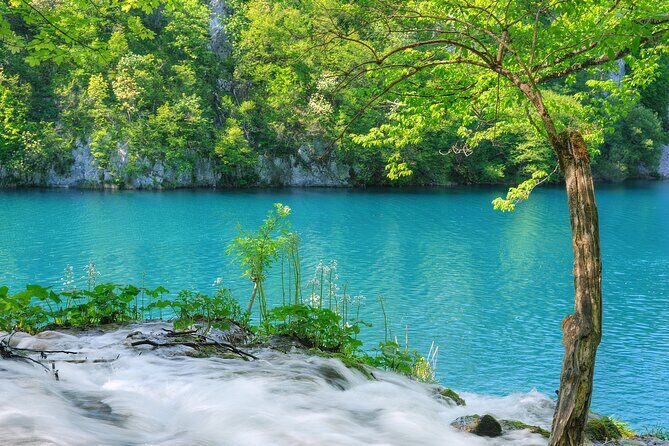 Full Day Private Tour Plitvice Lakes and Rastoke from Zagreb - Transportation and Comfort