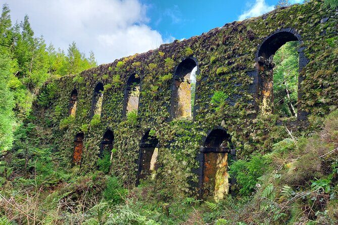 Full Day Private Tour West & East in São Miguel Island - FAQs