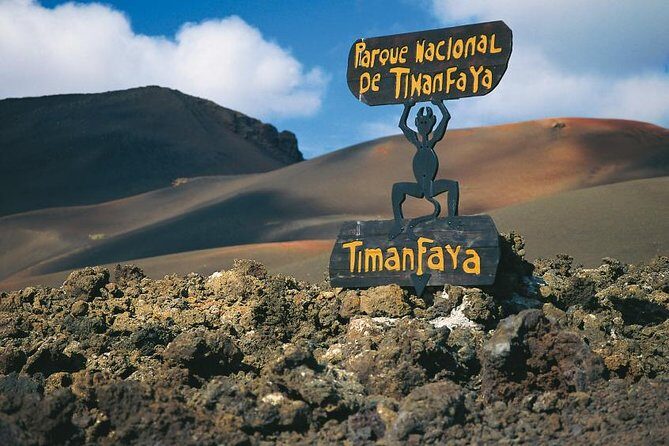 Full Day Tour to Timanfaya, Green Lagoon and La Geria - The Journey Begins: Timanfaya National Park