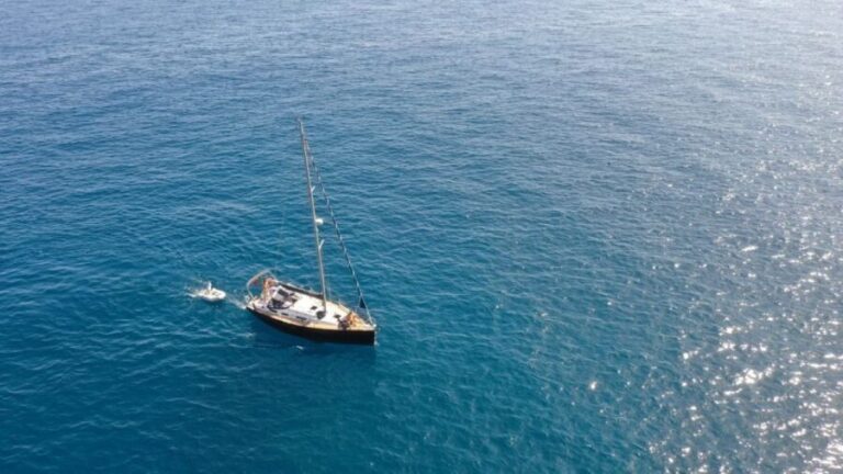 Funchal: Sunrise Private Sailing Trip with Breakfast - What to Expect on the Trip