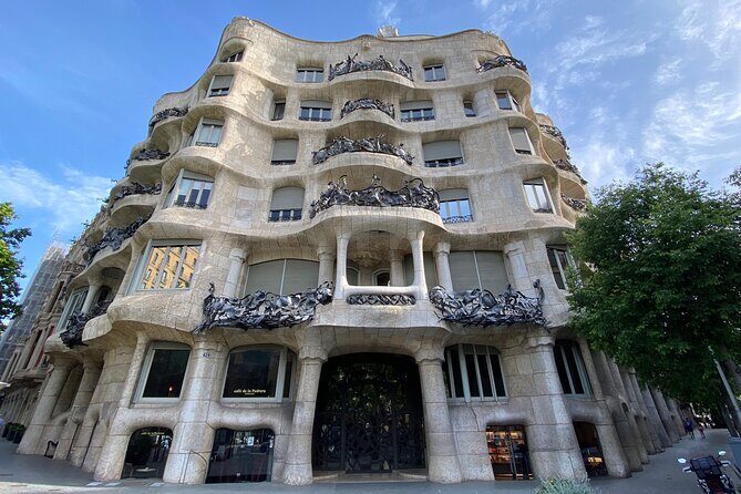 Gaudí and Barcelona Legends Walking Tour - Final Thoughts