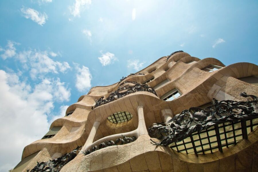 Gaudí Private Tour: Must-See Sites & Hidden Modernism Gems - What You Get and What You Don’t