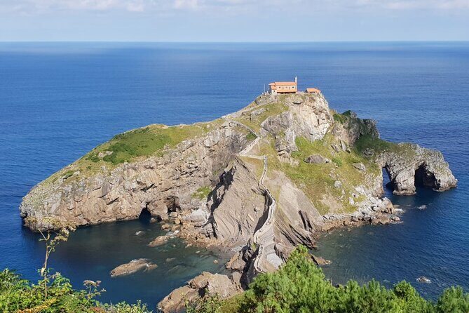 Gaztelugatxe and Gernika Tour From San Sebastian - Practical Details and Value