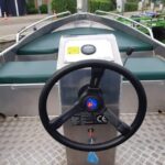 Giethoorn: 2 Hours 8 persons boat steeringwheel + cushions - Why Rent a Boat in Giethoorn?