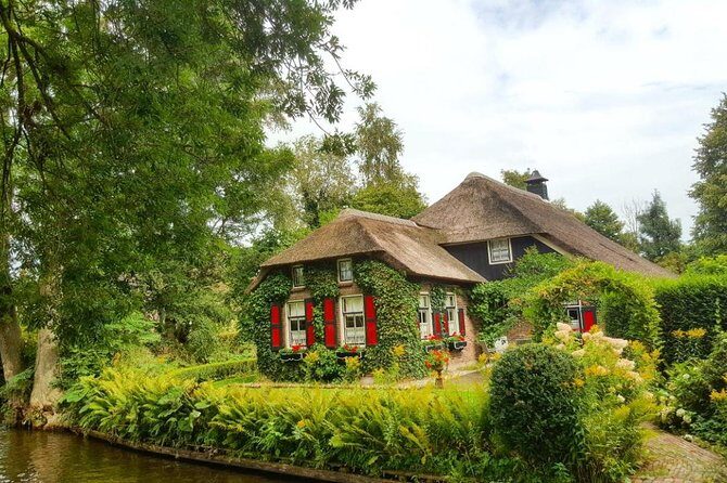 Giethoorn, Zaanse Schans Windmills Guided Day Trip from Amsterdam - What Do Travelers Love Most?
