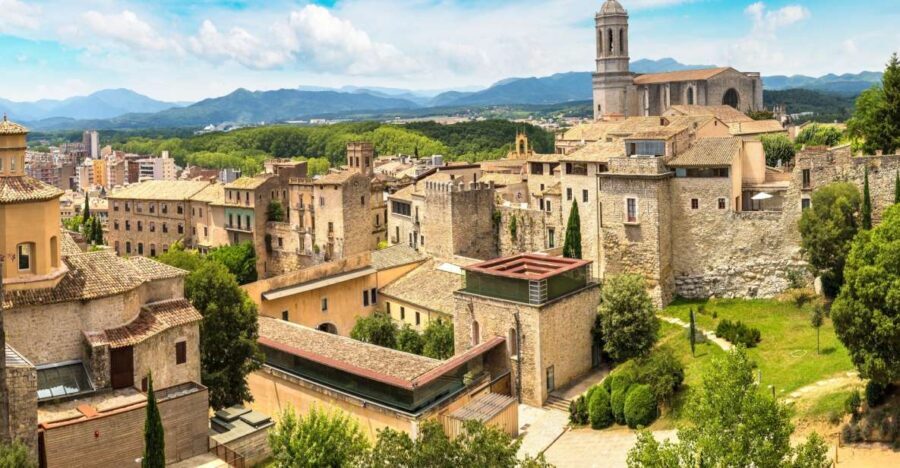 Girona and Costa Brava Private Tour from Barcelona by Car - Who Is This Tour Best For?