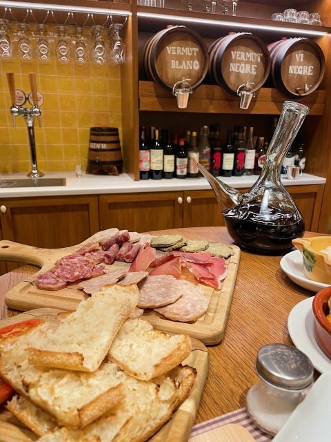 Girona Evening Food Tour & Tapas Bar Experience - The Experience in Detail: A Walk Through Girona’s Flavors