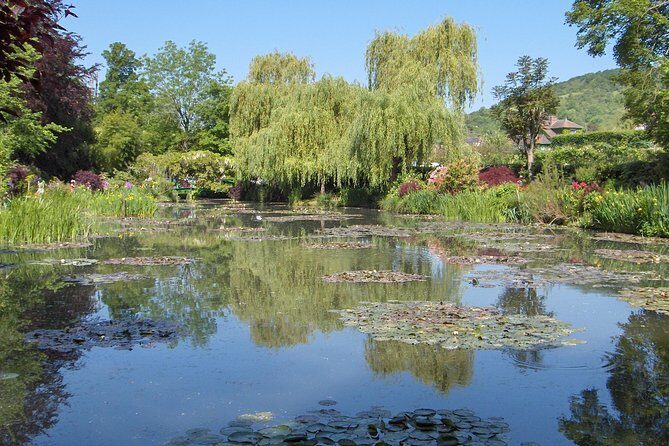 Giverny Half Day Guided Trip with Monet's House & Gardens from Paris by minivan - Why Choose This Tour?