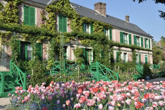Giverny: Monet's House & Gardens Private Guided Walking Tour - Who Will Appreciate This Tour?