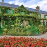Giverny & Versailles Day Trip From Paris with Professional Guide - Practical Details and Tips