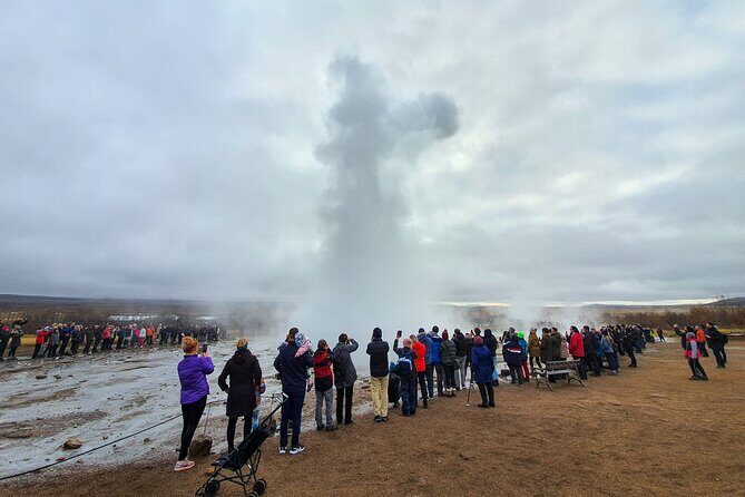 Golden Circle and Kerid Crater Tour with Geothermal Lagoon Visit - What the Reviews Say