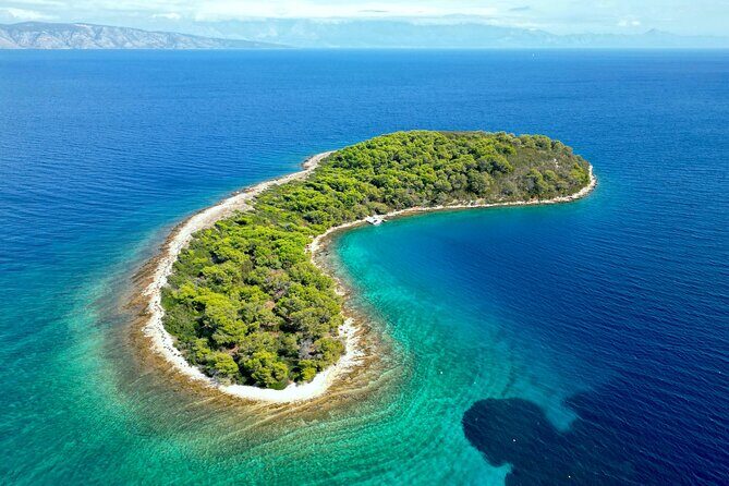 Golden Horn Beach & North Shore of Hvar Island Private Boat Tour - What’s Included and What Costs Extra