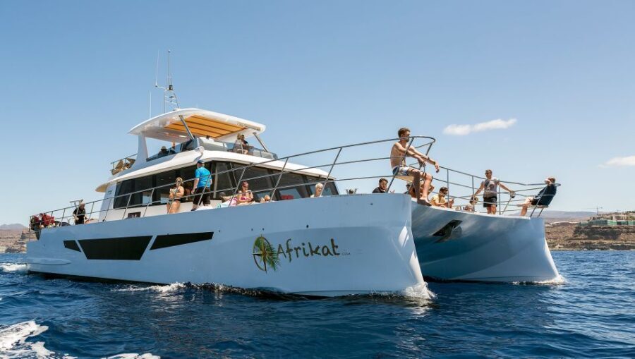 Gran Canaria: Fun Catamaran Cruise with Food and Drinks - What to Expect During the Day