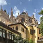 Granada: Albaicin and Sacromonte Guided Walking Tour - An In-Depth Look at the Granada: Albaicin and Sacromonte Guided Walking Tour