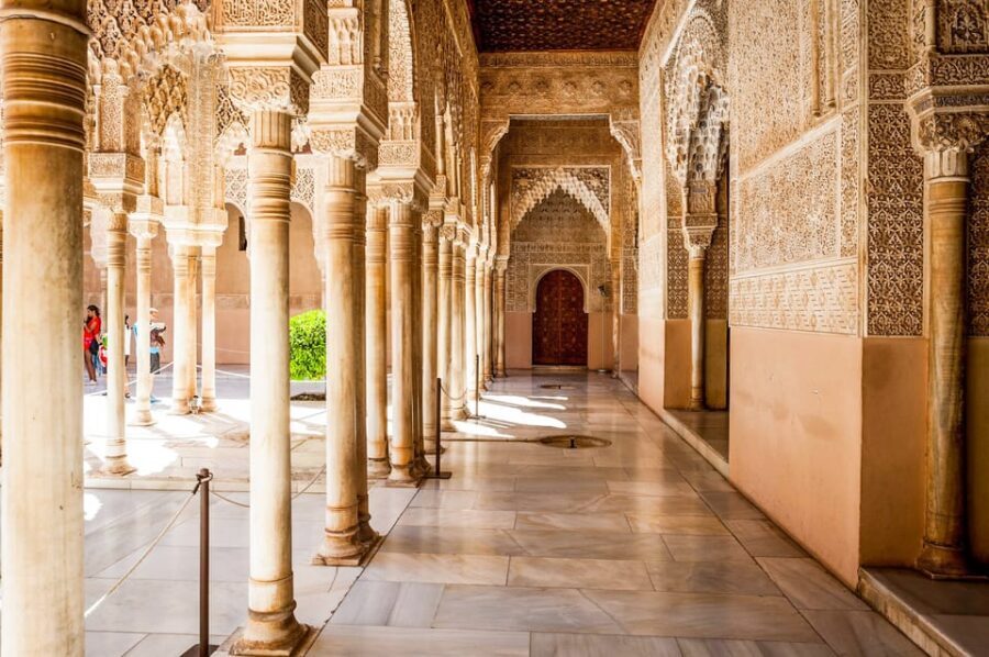 Granada: Alhambra and Nasrid Palaces Entry Ticket - An In-Depth Look at the Alhambra Experience
