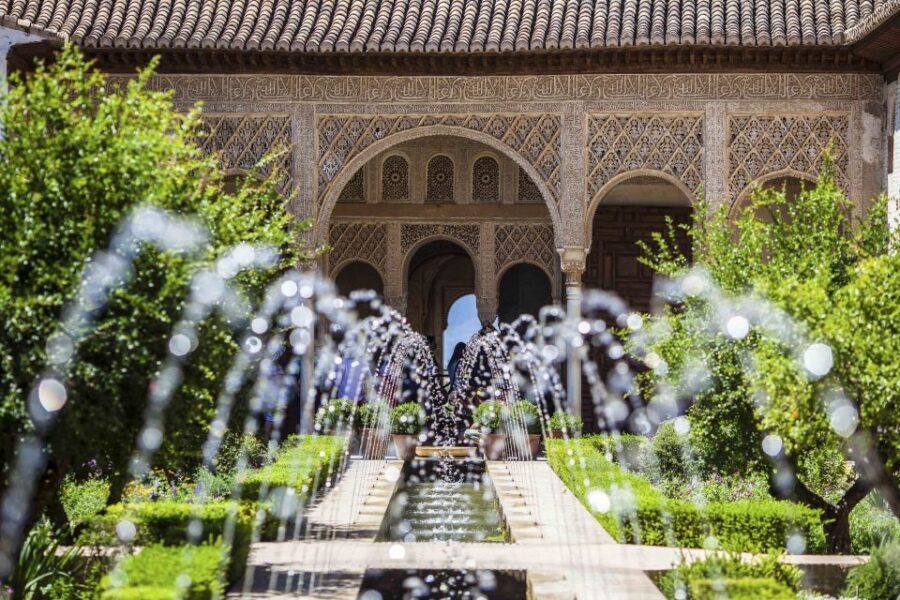 Granada: Alhambra Fast-Track Guided Tour - FAQ