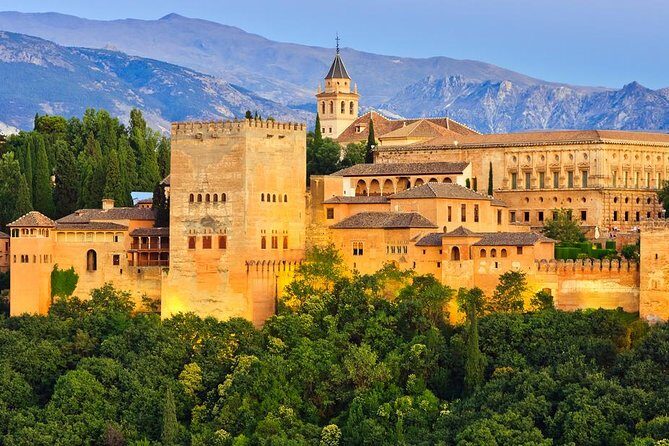 Granada Day Trip with Alhambra and Albaicin Tour from Seville - A Few Considerations and Tips