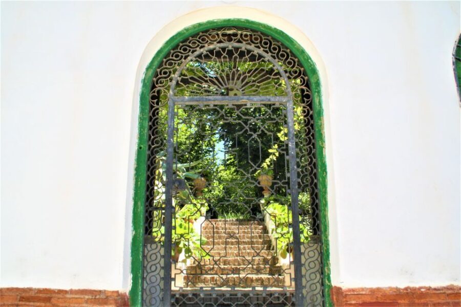 Granada: Gardens of Carmenes Guided Tour - Authentic Feedback and What Travelers Love