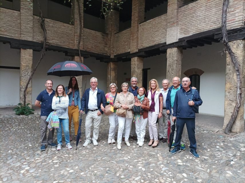 Granada: Historic Center and Lower Albaicin Walking Tour - Considerations to Keep in Mind