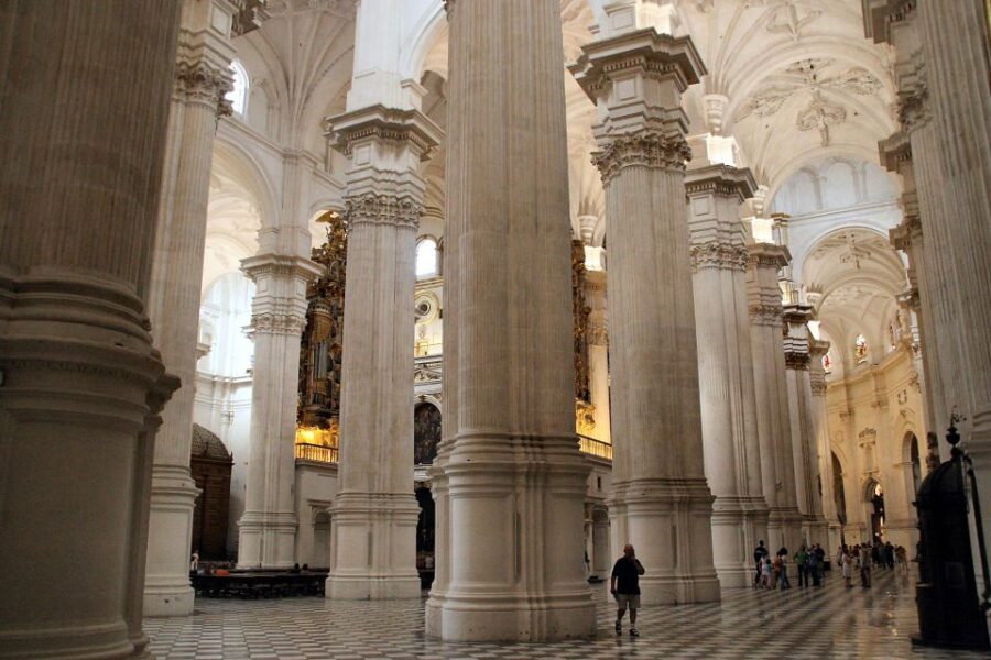 Granada: Royal Chapel and Cathedral Private Tour with ticket - The Sum Up