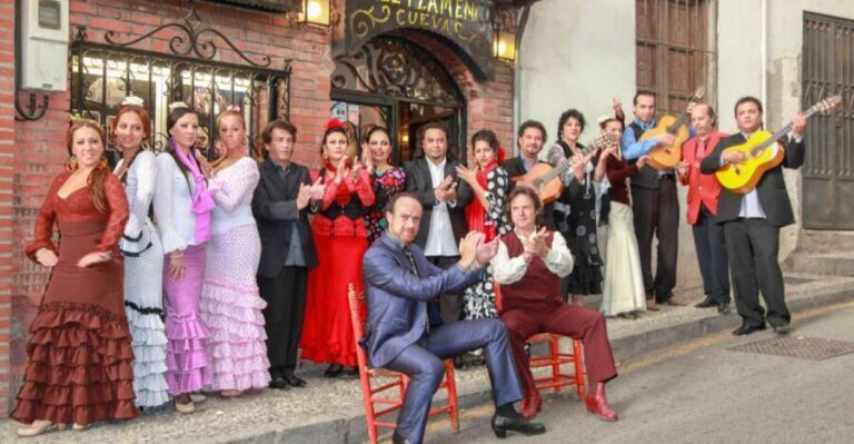 Granada: Sacromonte Caves Flamenco Show with Dinner - An In-Depth Look at the Sacromonte Flamenco Experience
