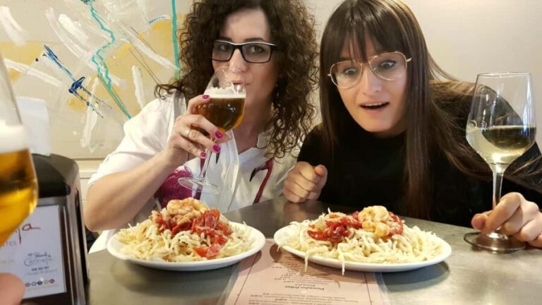 Granada: Spanish Tapas Tour with Local Guide. All included. - Exploring the Granada Tapas Tour in Detail