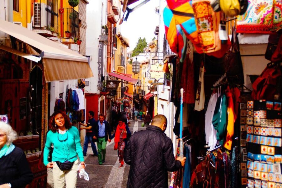 Granada: Walking Tour with Panoramic City Views - Discovering Granada on Foot: An Authentic Experience