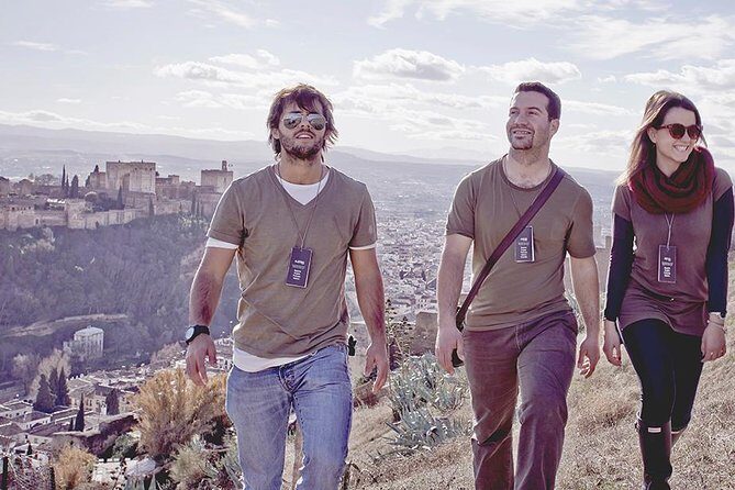 Granada's Hidden Treasures: Albayzin and Sacromonte Walking Tour - Who Will Love This Tour?