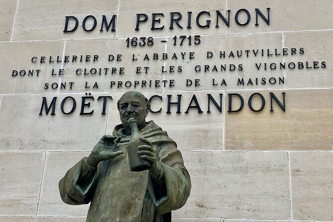 GRAND VINTAGE Moet et Chandon Veuve Clicquot Cellars & Tastings - FAQ