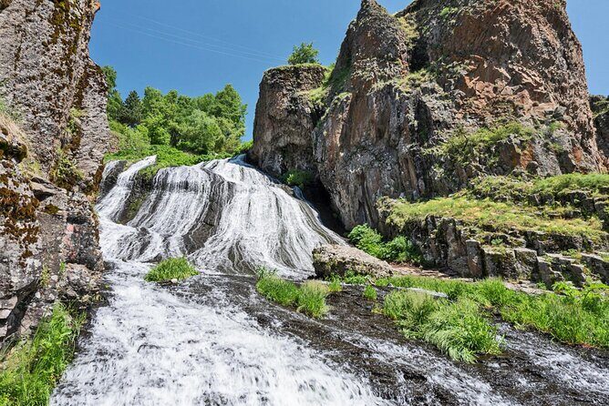 Group Tour: Lake Sevan, Hayravank, Noratus, Jermuk, winery - Why This Tour Offers Incredible Value