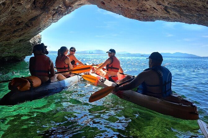 Guided kayak excursion in creeks - Frequently Asked Questions