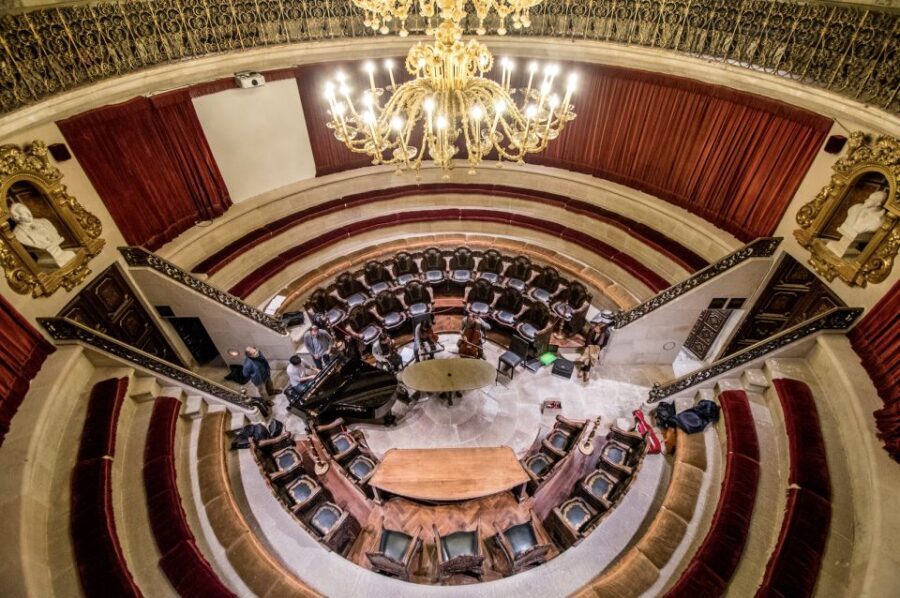 Guided Tour at Catalonia's Royal Academy of Medicine - A Closer Look at the Tour Experience