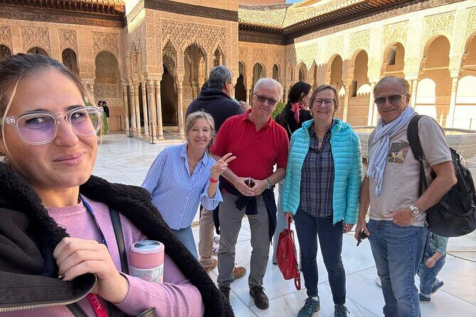 Guided tour of La Alhambra with tickets included - An In-Depth Look at the Experience