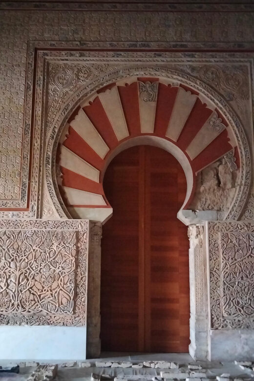 Guided tour of Medina Azahara only in french - Exploring Medina Azahara: A Journey into Caliphate Spain