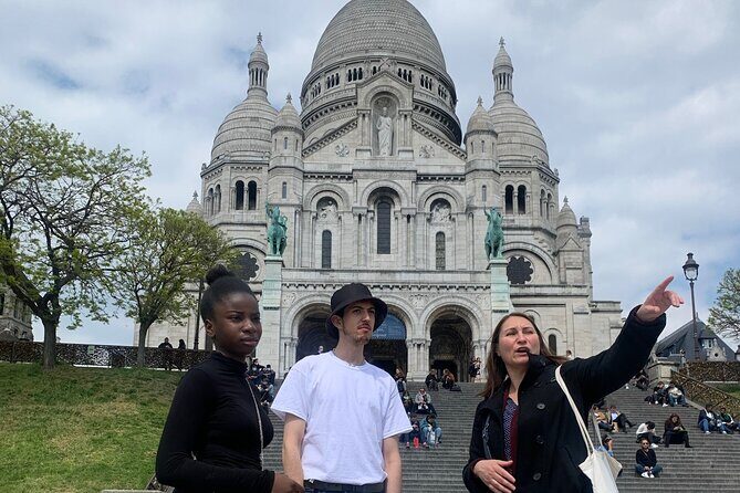 Guided Tour of Sacré-Coeur and Montmartre - A Deep Dive into the Tour Experience