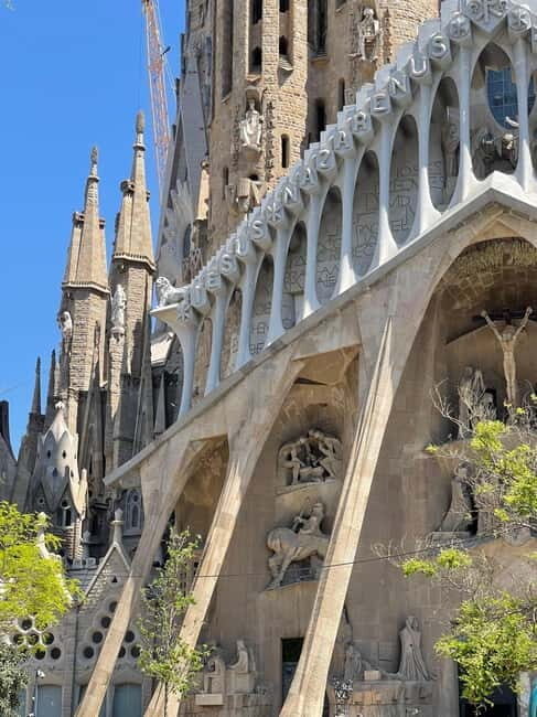 Guided Tour of Sagrada Familia - Gaudi's dream - Frequently Asked Questions