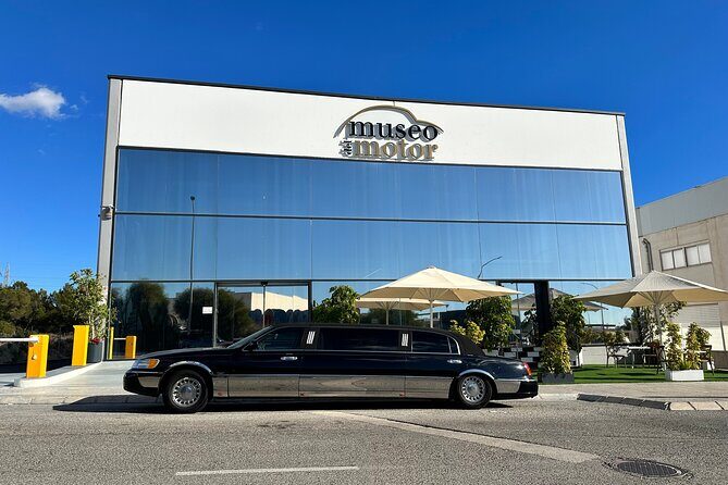 Guided tour of the Motor Museum with limousine transportation - Authenticity and Praise from Travelers