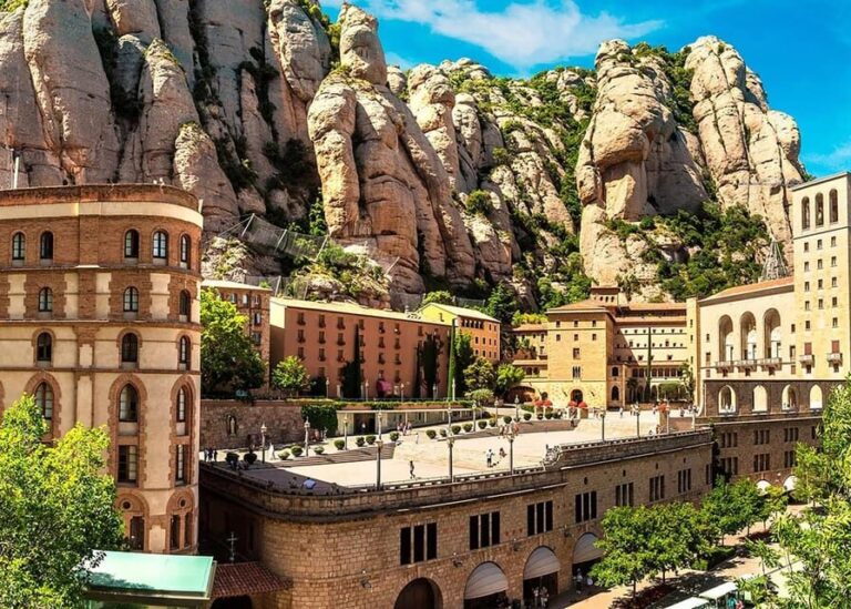 Guided Visit to the Enchanting Montserrat Monastery - Is This Tour Worth It?