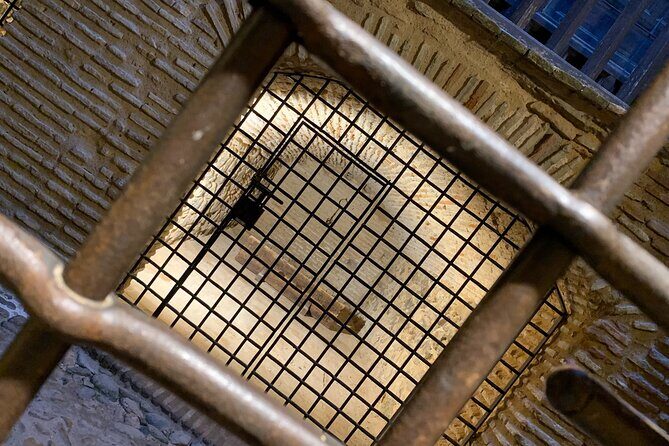 Guided Visit to the Toledo Underground - Experience Quality and Practical Details