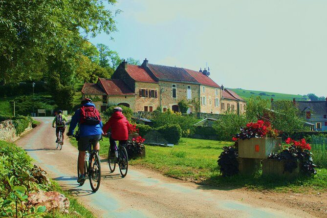 Guided week Bike Tour in France, Burgundy wine region - In-Depth Review of the Burgundy Bike Tour