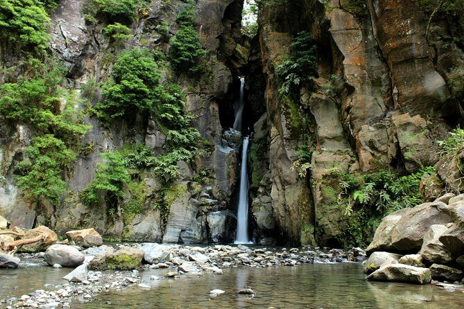 Half-Day 4x4 Tour to Lagoa do Fogo - Who Should Book This Tour?
