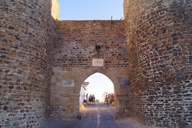 Half Day Monsaraz Tour from Evora by Archaeologists - The Sum Up