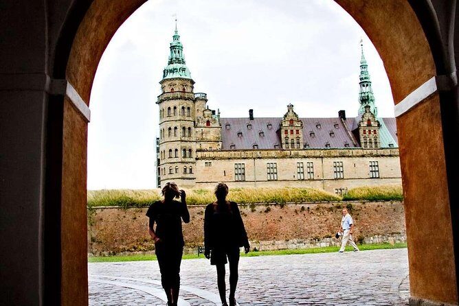 Hamlet and Sweden Tour - Two Countries in one day ! - Who Will Love This Tour?