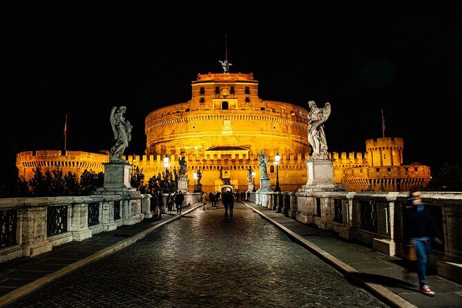 Haunted Rome Ghost Tour - The Original - Stop 1: Ponte Sant’Angelo