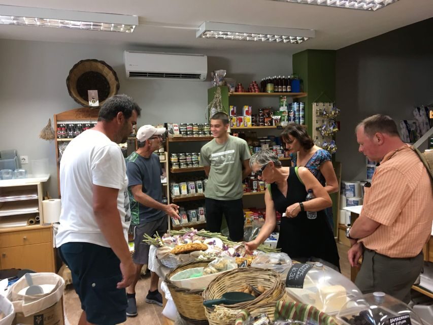 Heraklion: History & Culture Walking Tour with Food Tasting - Practical Details and Tips for Travelers