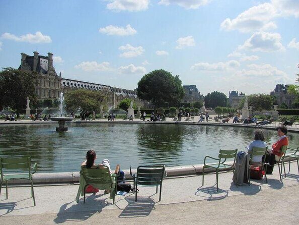 Highlights & Secrets of Paris Private Tour - Crêpes & Eiffel Tower - A Carefully Designed Itinerary