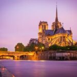 Historic Heart of Paris: Île de la Cité Walking Tour - The Experience in Detail