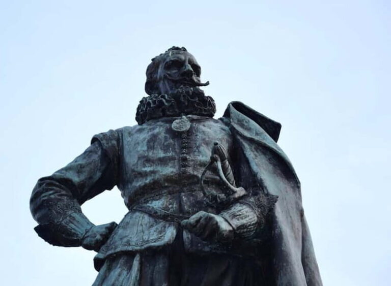 Hoorn: City Tour with Local Guide - Practical Details & What to Expect