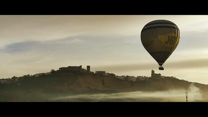 Hot air balloon ride in Arcos de la Frontera (Cádiz) - Who Will Love This Tour?