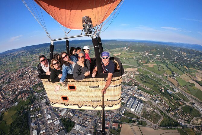 Hot Air Balloon with Champagne, Optional Photos,Video & Breakfast - The Experience: An In-Depth Look